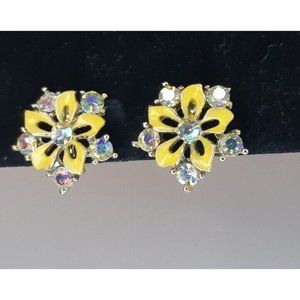 Star Brand Vintage Yellow Flower And Rhinestone Clip On Earrings